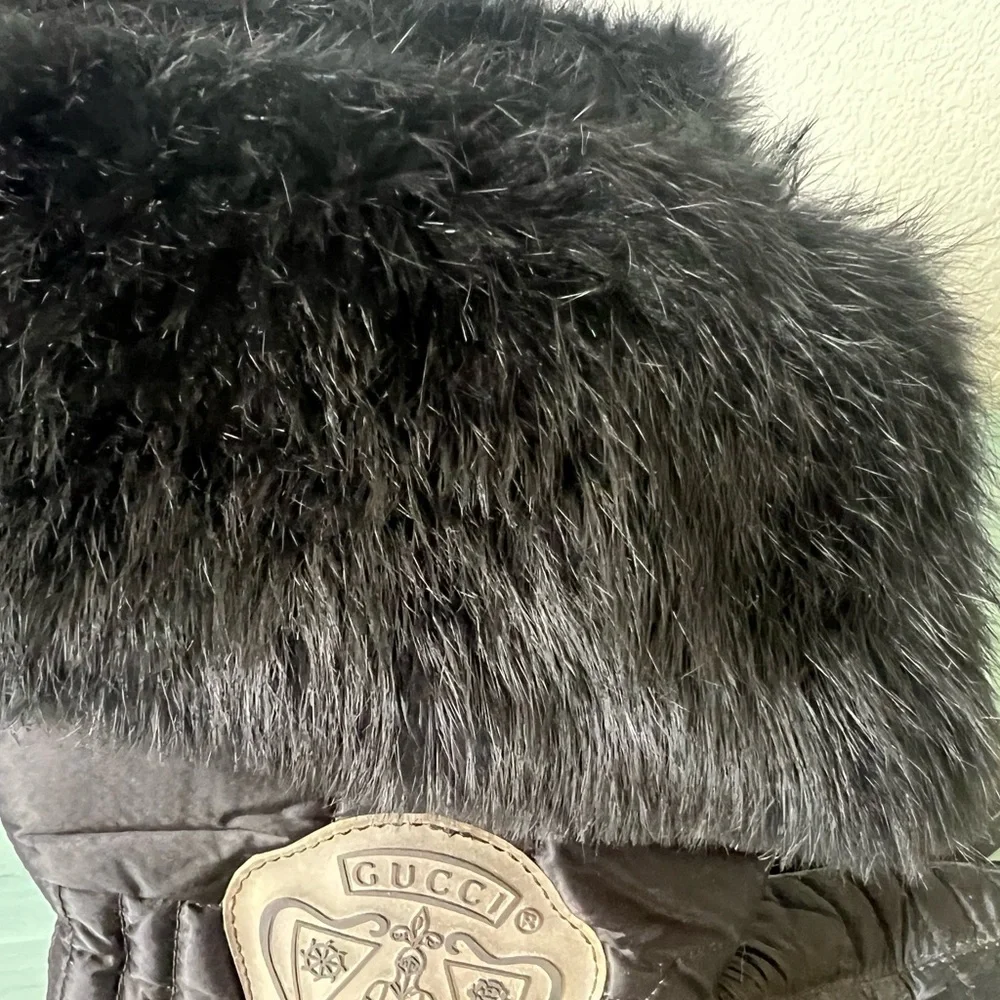 Gucci Hysteria Rabbit Fur Snow Boots - Picture 5 of 12